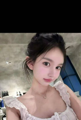 Nina (4304)