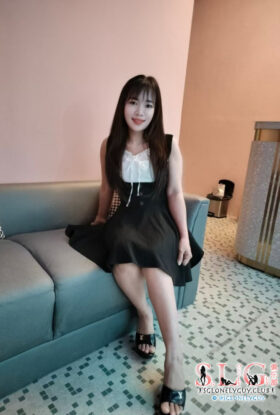 Anny (4348)
